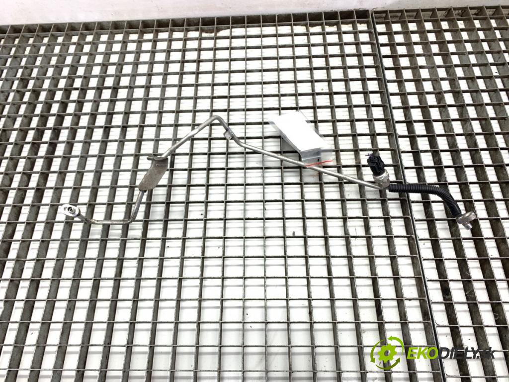 NISSAN QASHQAI J11 SUV 2019 103 kW 1.3 DIG-T 1332 rúrka klimatizácie 92441HV70A (Rúrka klimatizácie)