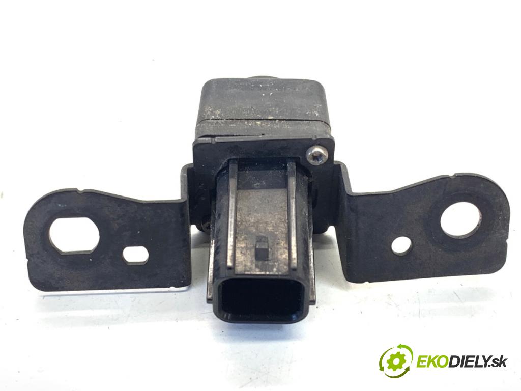 NISSAN QASHQAI J11 SUV 2019 103 kW 1.3 DIG-T 1332 KAMERA přední část 284F1HV01B