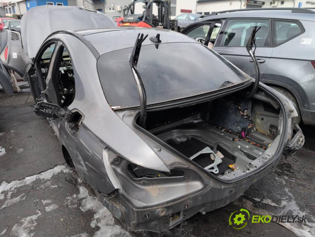 MERCEDES-BENZ CLA coupe coupe 2014 155 kW CLA 250 4-matic (117.346) 1991 KAROSERIA ČTVRŤÁK blatník práh střecha PODŁUŻNICA