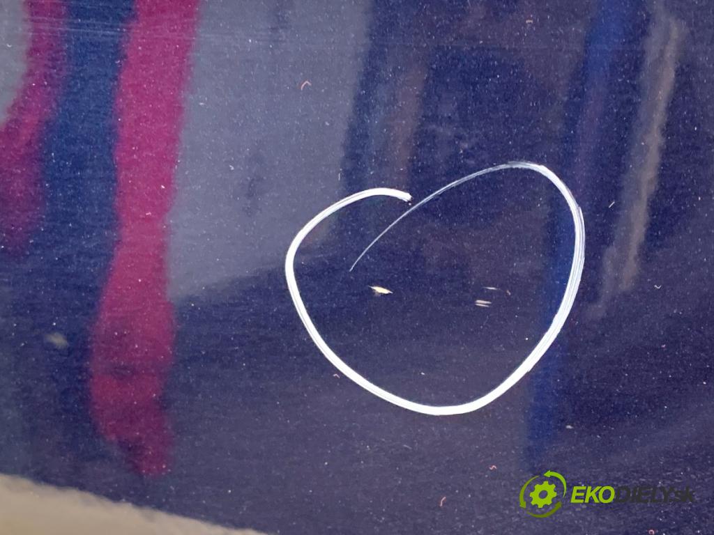 MERCEDES-BENZ W218 Kombi 2016 190 kW CLS 350 d 4-matic (218.994) 2987 dveře levý přední část 890 890