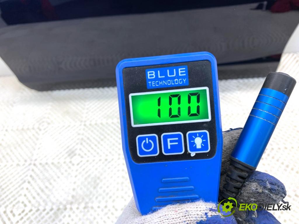 MERCEDES-BENZ W218 Kombi 2016 190 kW CLS 350 d 4-matic (218.994) 2987 dveře levý přední část 890 890