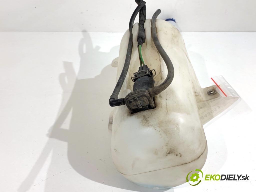 FIAT TIPO liftback 2017 88 kW 1.6 D (356HXG1B, 356HXG11) 1598 Nádržka ostrekovačov 52031764