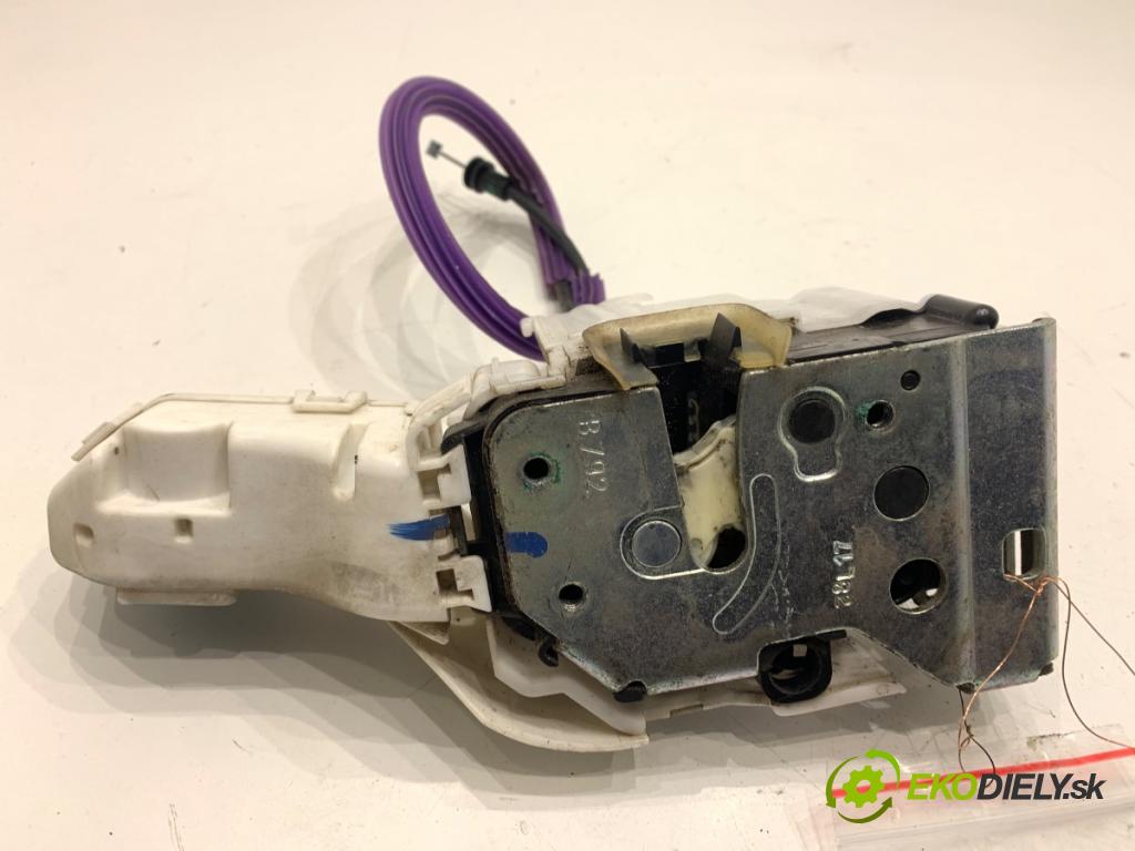 FIAT TIPO liftback 2017 88 kW 1.6 D (356HXG1B, 356HXG11) 1598 zámok Dvere ľavy predný 519836030