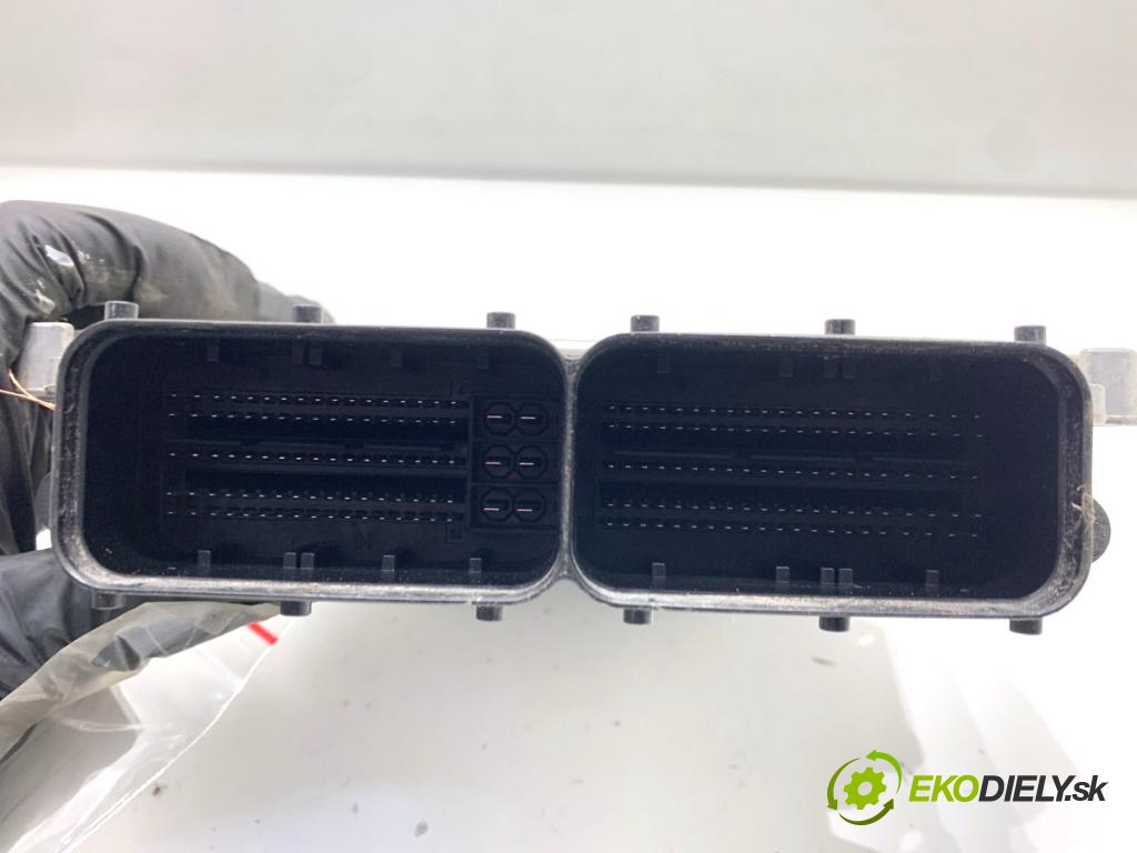 FIAT TIPO liftback 2017 88 kW 1.6 D (356HXG1B, 356HXG11) 1598 riadiaca jednotka Motor 55265162 0281031204 (Riadiaca jednotka)