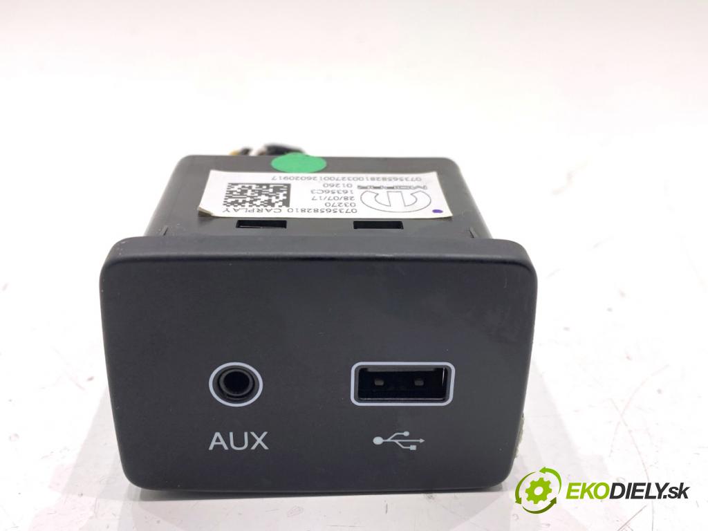 FIAT TIPO liftback 2017 88 kW 1.6 D (356HXG1B, 356HXG11) 1598 HNÍZDO: USB 07356582810