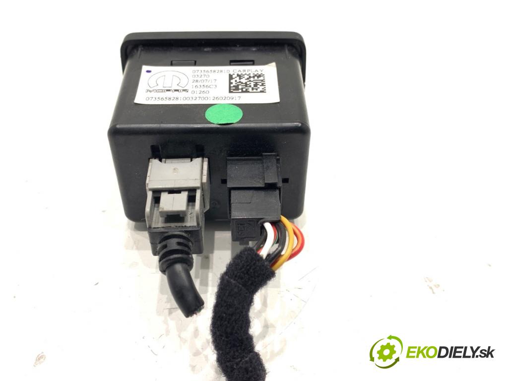 FIAT TIPO liftback 2017 88 kW 1.6 D (356HXG1B, 356HXG11) 1598 HNÍZDO: USB 07356582810