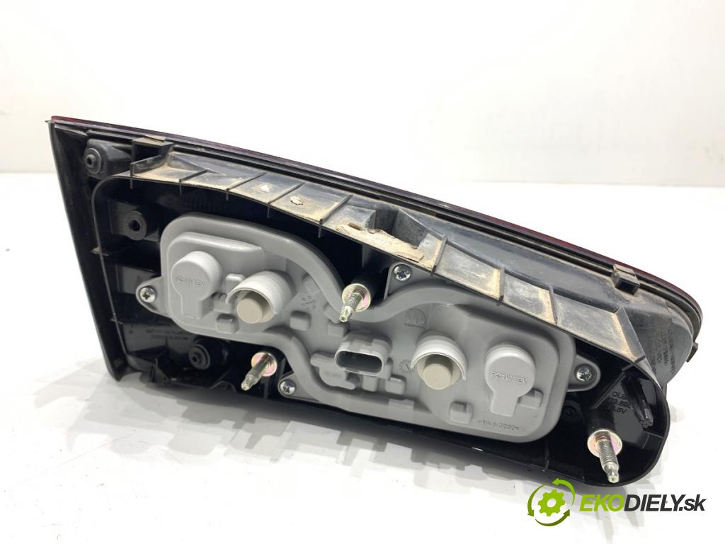 FIAT TIPO liftback 2017 88 kW 1.6 D (356HXG1B, 356HXG11) 1598 Svetlo zad pravá vnútorná (Kľučka dverí ostatné)