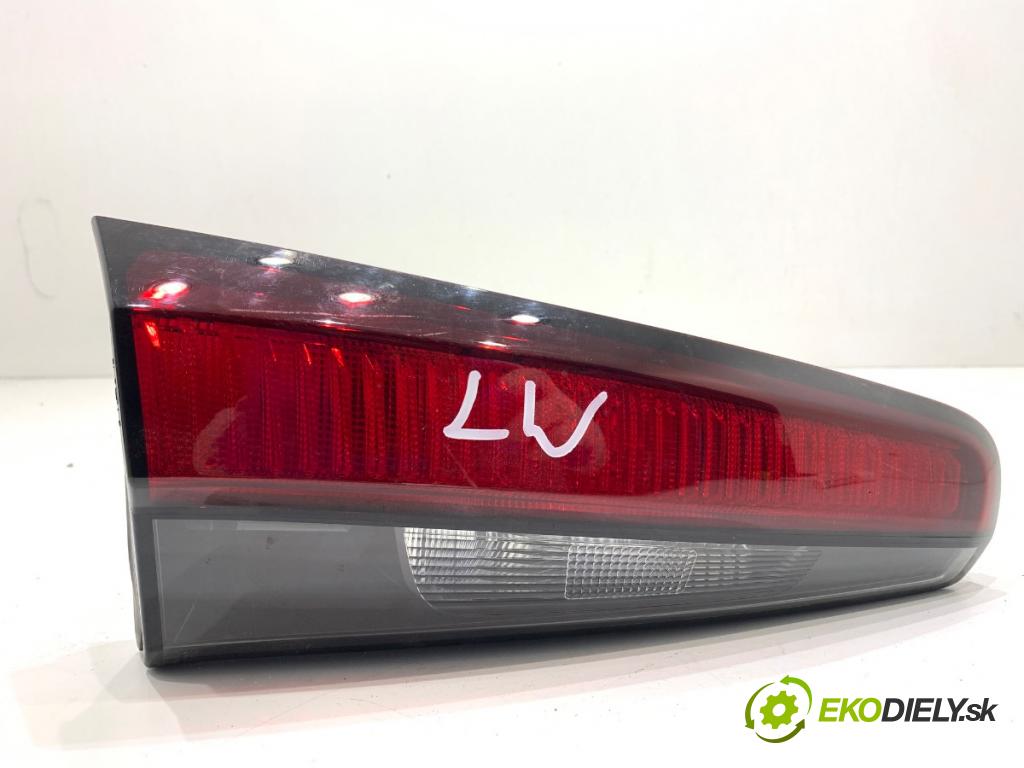 FIAT TIPO liftback 2017 88 kW 1.6 D (356HXG1B, 356HXG11) 1598 Svetlo zad ľavá strana vnútorná  (Kľučka dverí ostatné)