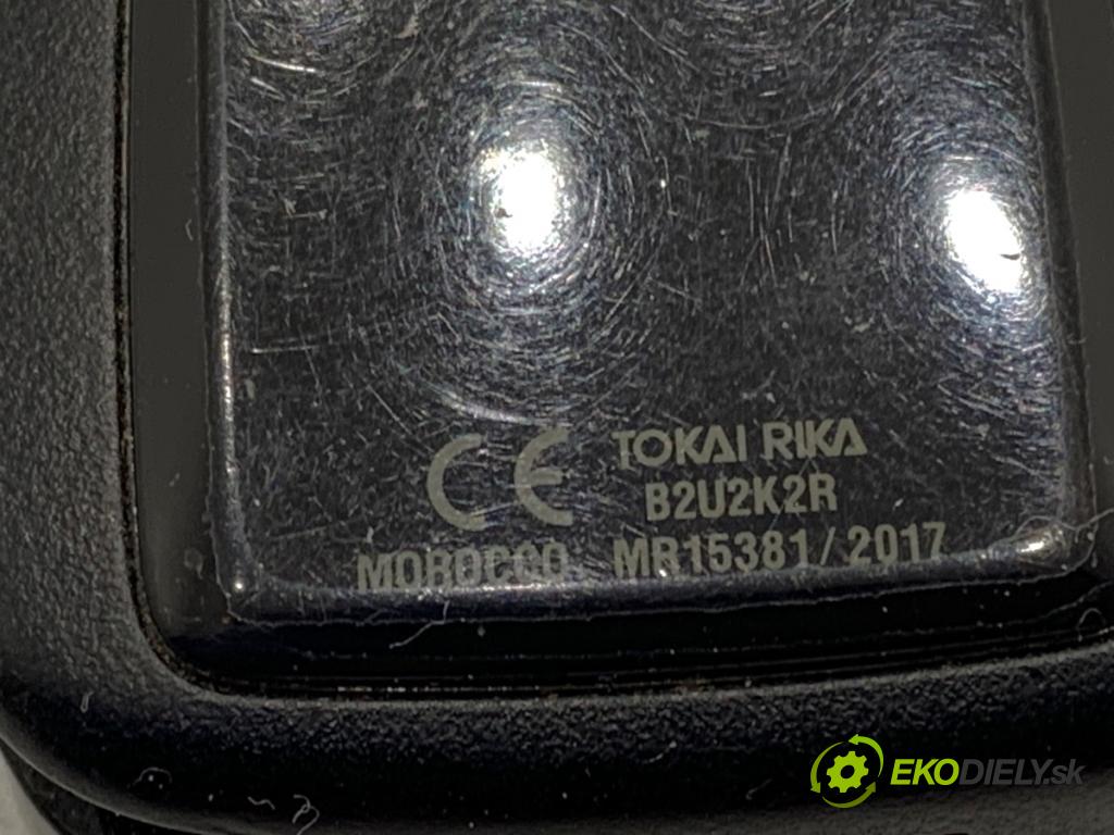 TOYOTA COROLLA E21 sedan 2019 72 kW 1.8 VVTi Hybrid (ZWE211, MZEA12) 1798 kľúč DÁLKOVÝ: