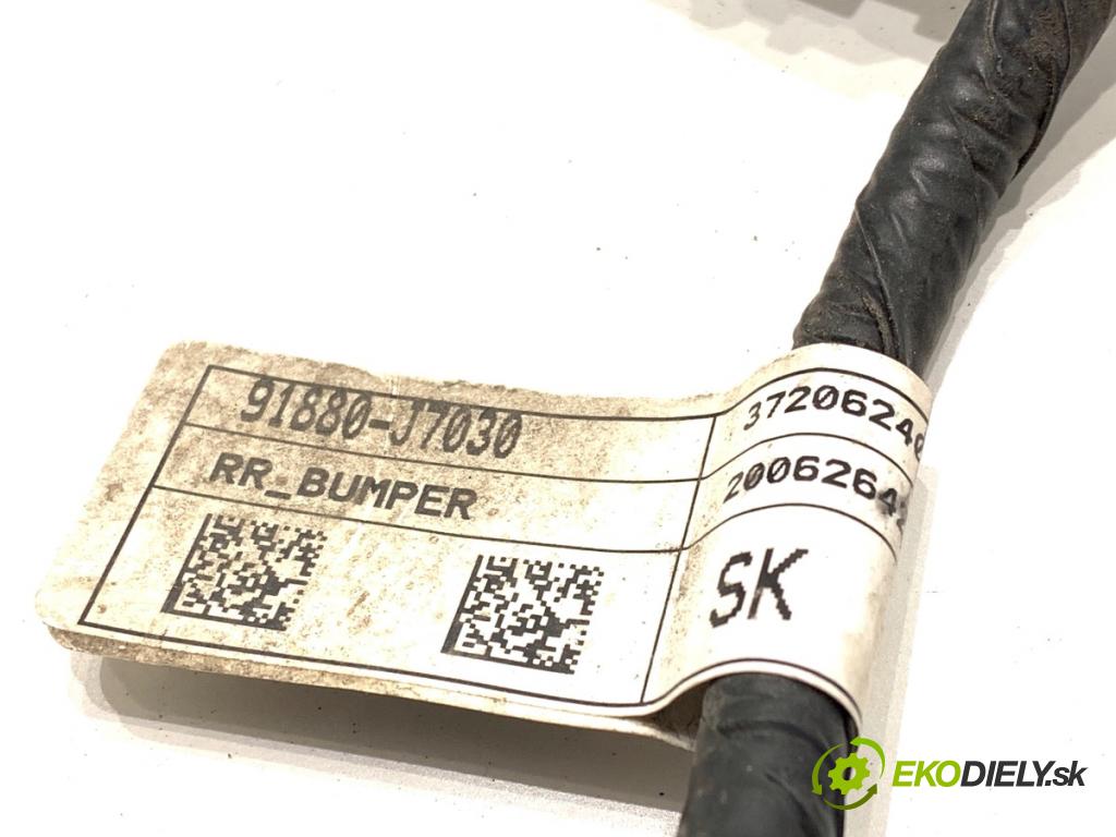 KIA CEED liftback 2020 85 kW 1.6 CRDi 115 1598 káblovačka PDC zadní část 91880-J7030