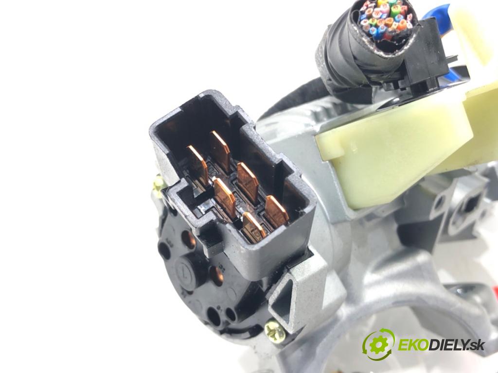 KIA CEED liftback 2020 85 kW 1.6 CRDi 115 1598 spinačka  (Spínacia skrinka)