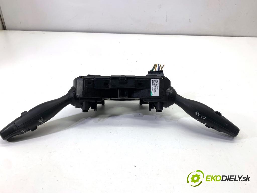 KIA CEED liftback 2020 85 kW 1.6 CRDi 115 1598 Prepínač kombinovaný 93404J7960 (Prepínacie páčky pod volantom)