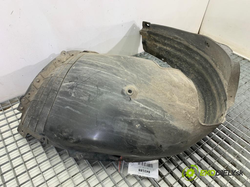 KIA CEED liftback 2020 85 kW 1.6 CRDi 115 1598 podblatník levý přední část 86813-J7000