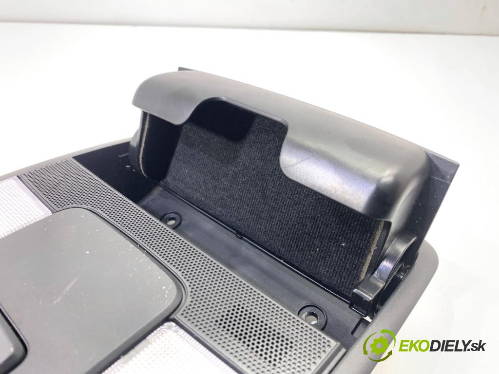 KIA CEED liftback 2020 85 kW 1.6 CRDi 115 1598 světlo stropní 928XX-M6XXX