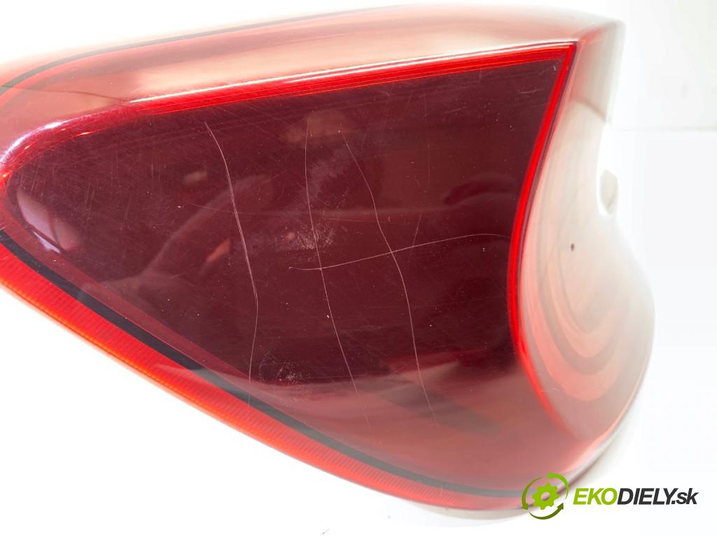KIA CEED liftback 2020 85 kW 1.6 CRDi 115 1598 světlo levý zadní část 92401-J70