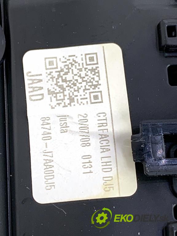 KIA CEED liftback 2020 85 kW 1.6 CRDi 115 1598 Mriežky kúrenia predný 97420-J7AA0