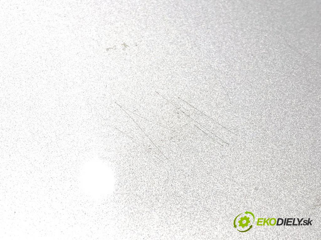 KIA CEED liftback 2020 85 kW 1.6 CRDi 115 1598 Dvierka nádrže paliva 69510-J7000 (Kľučka dverí ostatné)