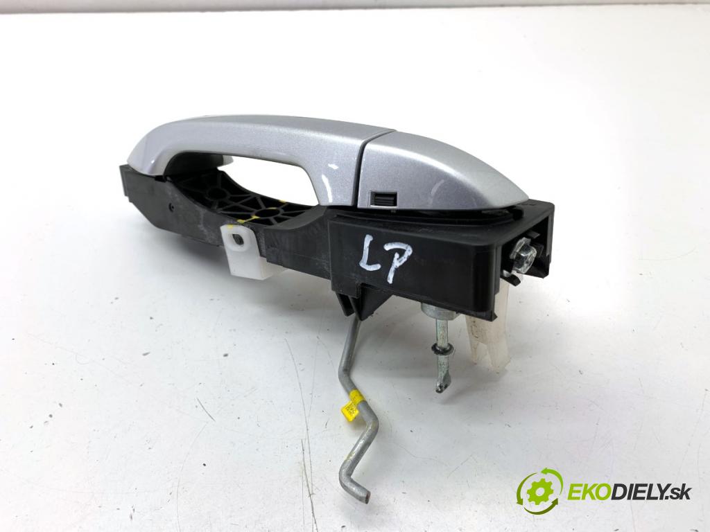 KIA CEED liftback 2020 85 kW 1.6 CRDi 115 1598 klika vnejší levý přední část