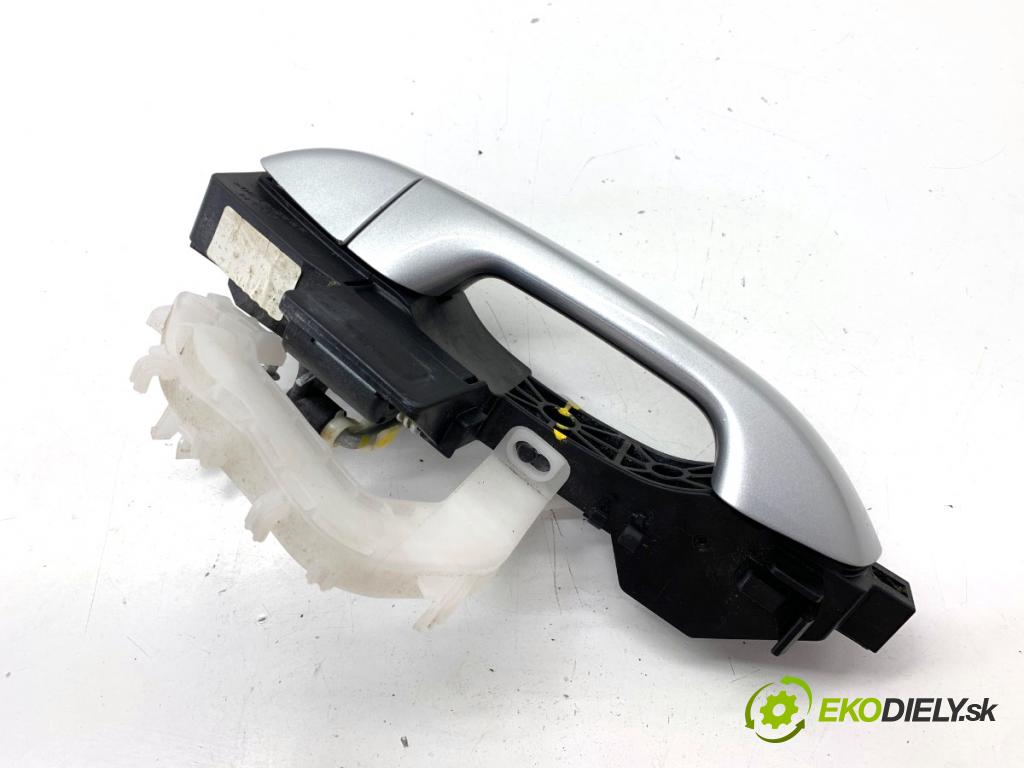 KIA CEED liftback 2020 85 kW 1.6 CRDi 115 1598 klika vnejší levý přední část