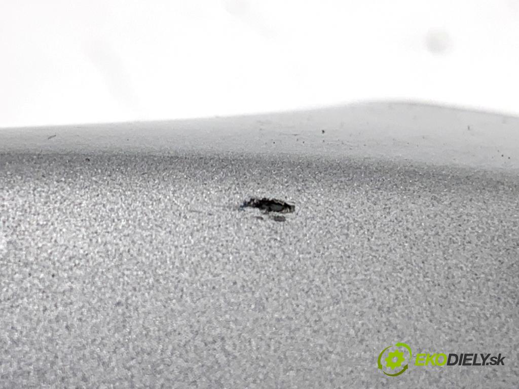 KIA CEED liftback 2020 85 kW 1.6 CRDi 115 1598 klika vnejší levý přední část