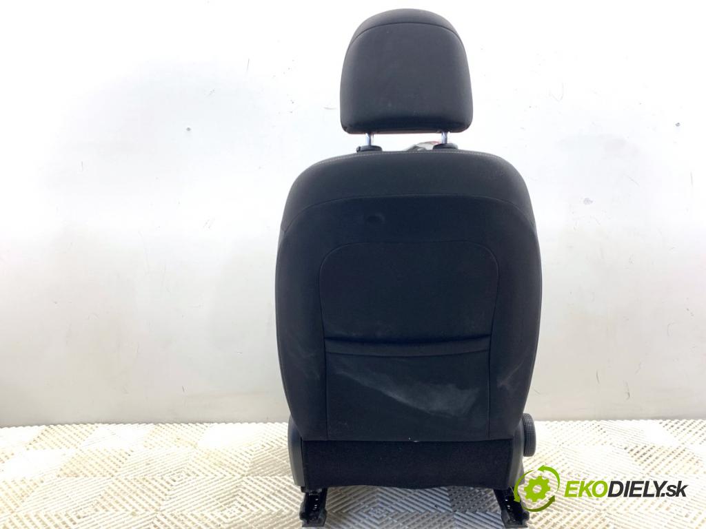 KIA CEED liftback 2020 85 kW 1.6 CRDi 115 1598 Sedadlo pravy predný