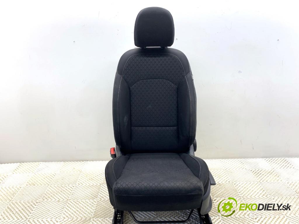 KIA CEED liftback 2020 85 kW 1.6 CRDi 115 1598 Sedadlo ľavy predný 