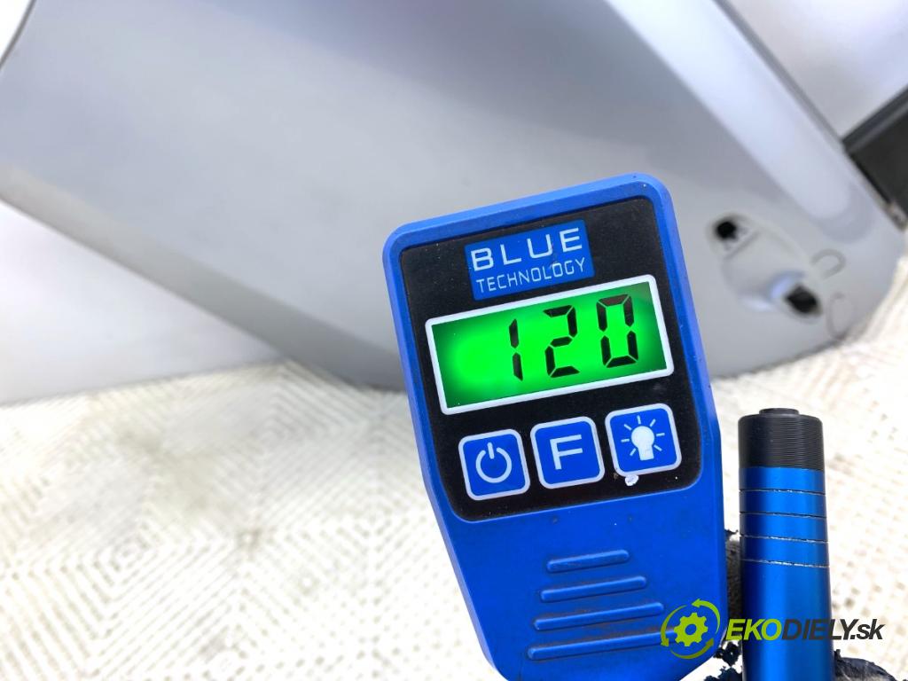 KIA CEED liftback 2020 85 kW 1.6 CRDi 115 1598 Dvere ľavy zad