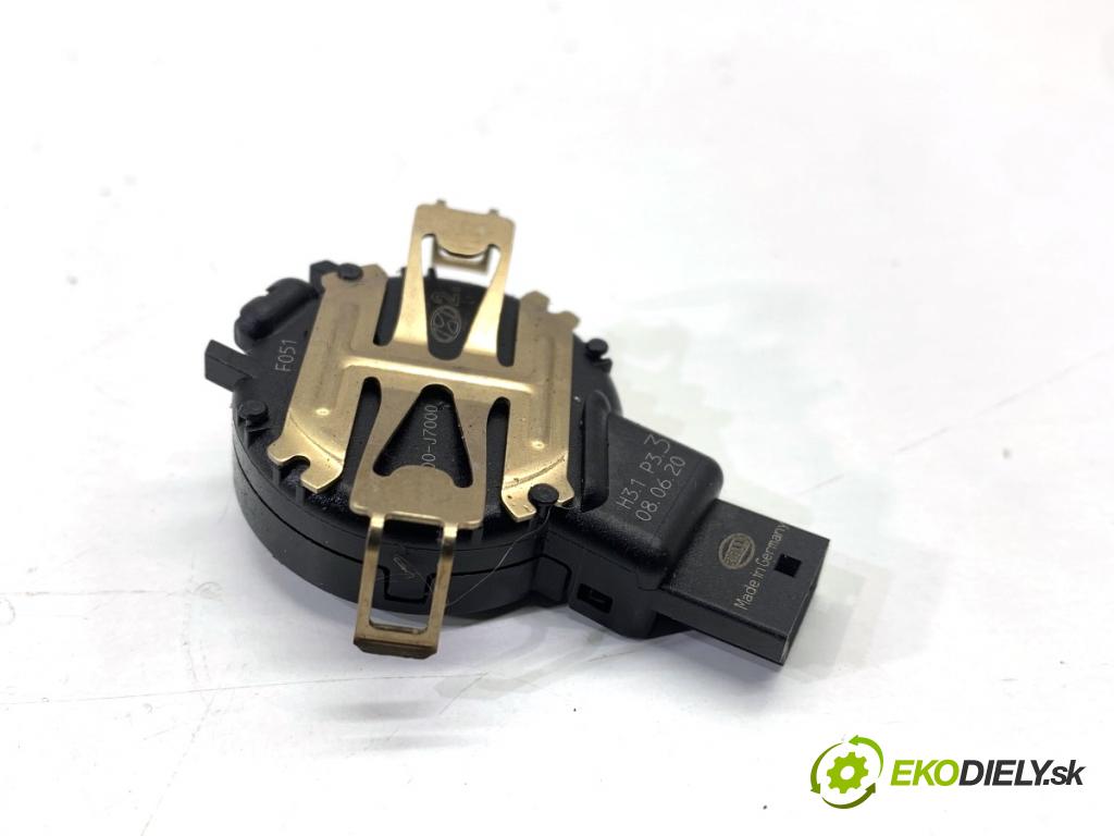 KIA CEED liftback 2020 85 kW 1.6 CRDi 115 1598 Snímač dažďa 96000-J7000 (Snímač dažďa)