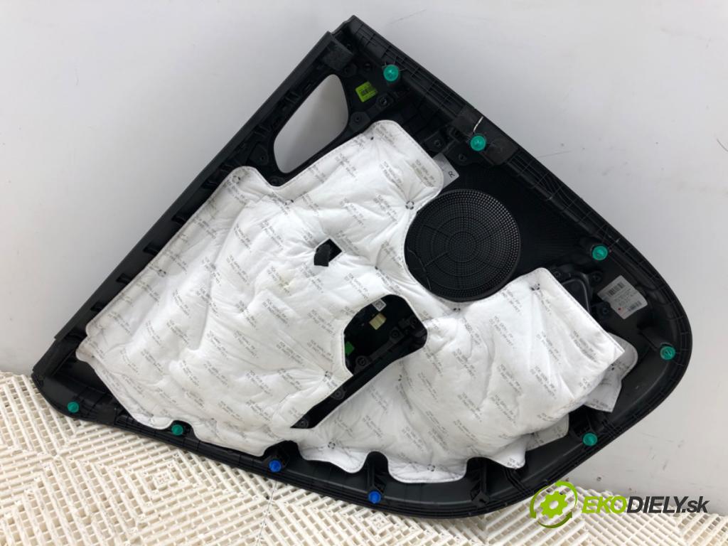 KIA CEED liftback 2020 85 kW 1.6 CRDi 115 1598 ča dveře pravý zadní část