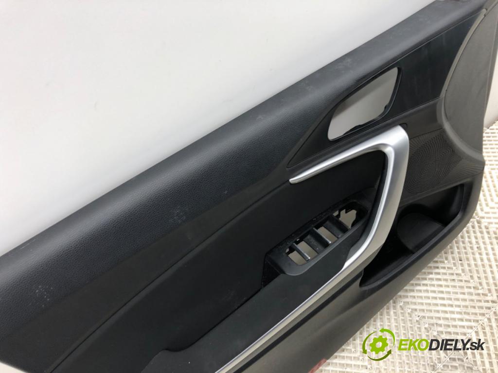 KIA CEED liftback 2020 85 kW 1.6 CRDi 115 1598 ča dveře levý přední část 82301-J7020DHC