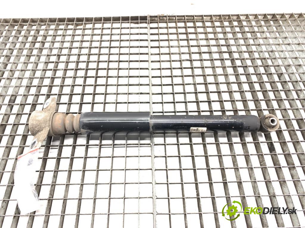 KIA CEED liftback 2020 85 kW 1.6 CRDi 115 1598 tlumič pravý zadní část 55300-J7AC0