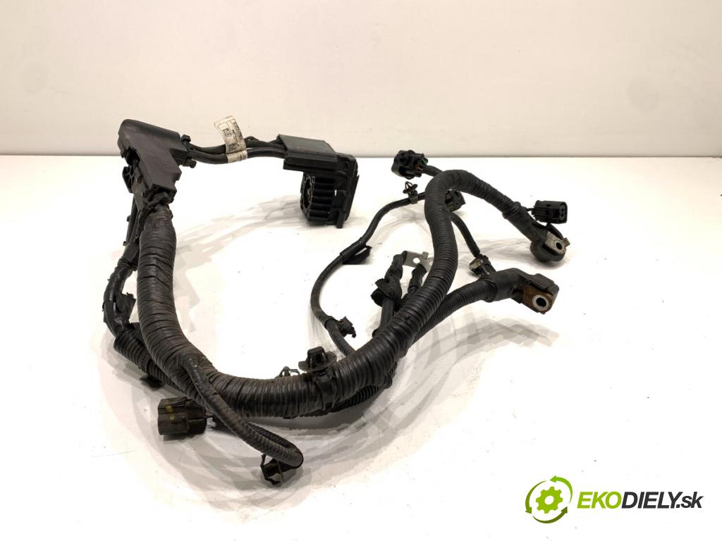 KIA CEED liftback 2020 85 kW 1.6 CRDi 115 1598 svorka plus 91852-J7030