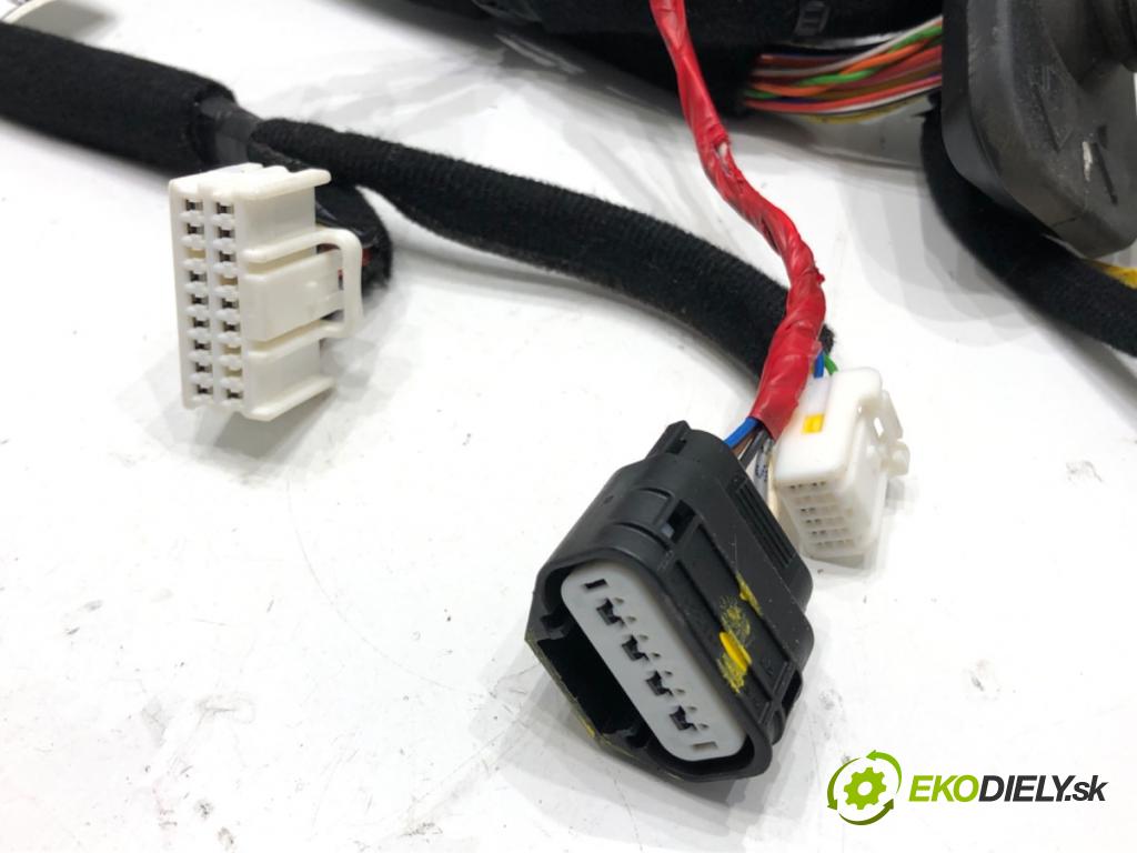 KIA CEED liftback 2020 85 kW 1.6 CRDi 115 1598 káblovačka dveře přední část levý 91600-J7950