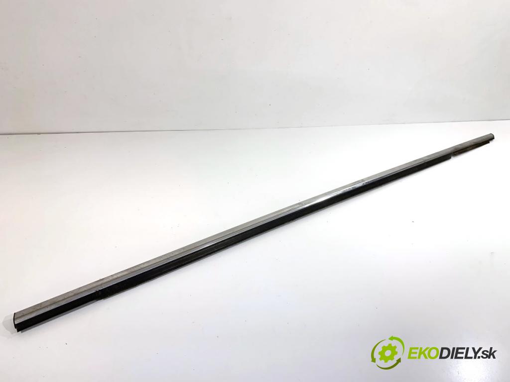 KIA CEED liftback 2020 85 kW 1.6 CRDi 115 1598 lišta Sbírání: přední část levý 