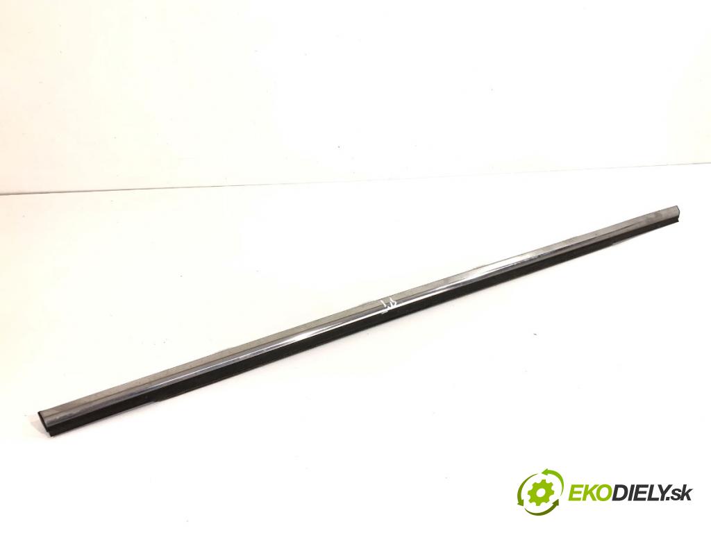 KIA CEED liftback 2020 85 kW 1.6 CRDi 115 1598 lišta Sbírání: zadní část pravý 