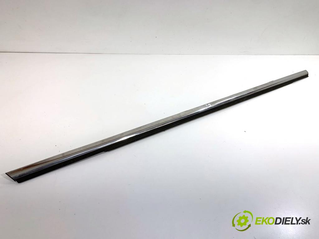 KIA CEED liftback 2020 85 kW 1.6 CRDi 115 1598 lišta Sbírání: zadní část levý 