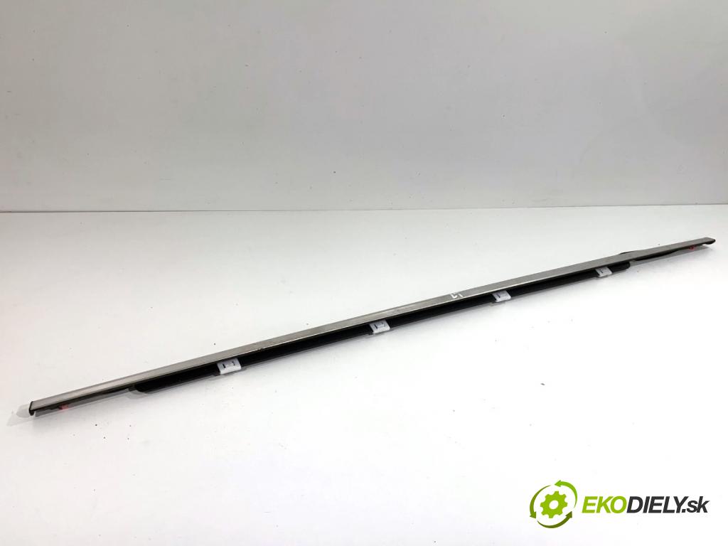 KIA CEED liftback 2020 85 kW 1.6 CRDi 115 1598 lišta Sbírání: zadní část levý