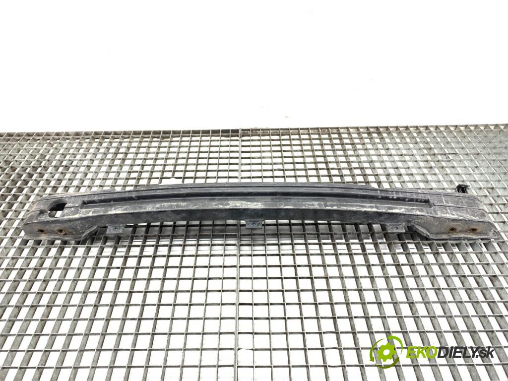 KIA CEED liftback 2020 85 kW 1.6 CRDi 115 1598 výztuha nárazníka zadní část 86631-J7000 (Zadní výztuha)