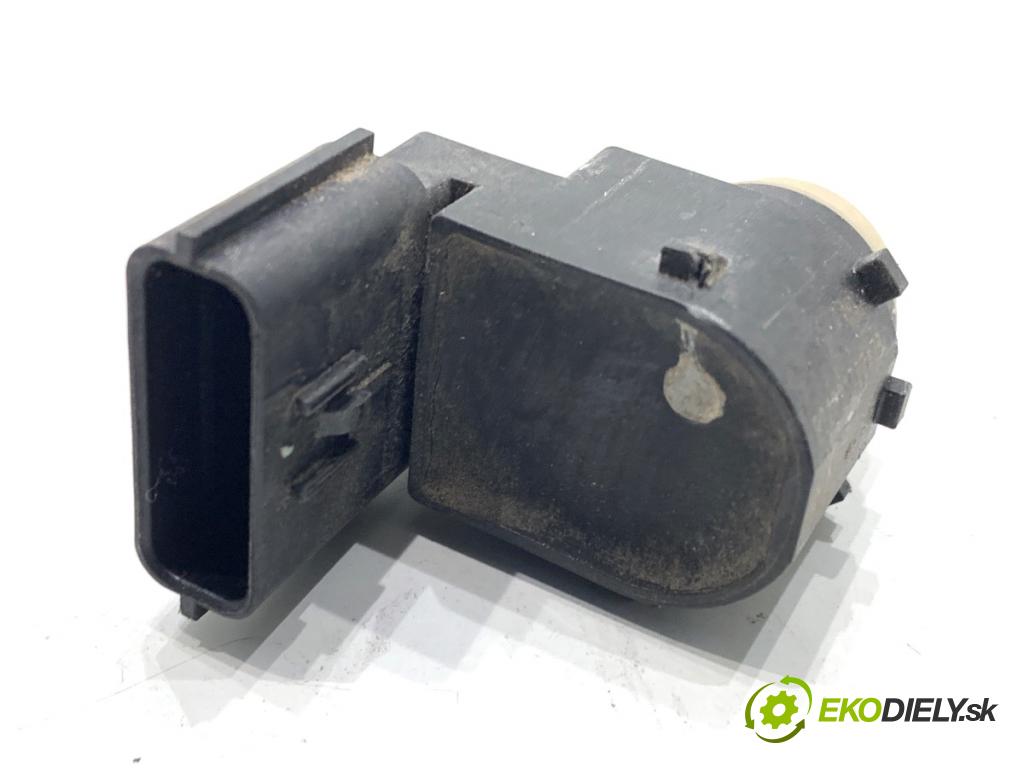 KIA CEED liftback 2020 85 kW 1.6 CRDi 115 1598 snímač PDC 95720-J7000