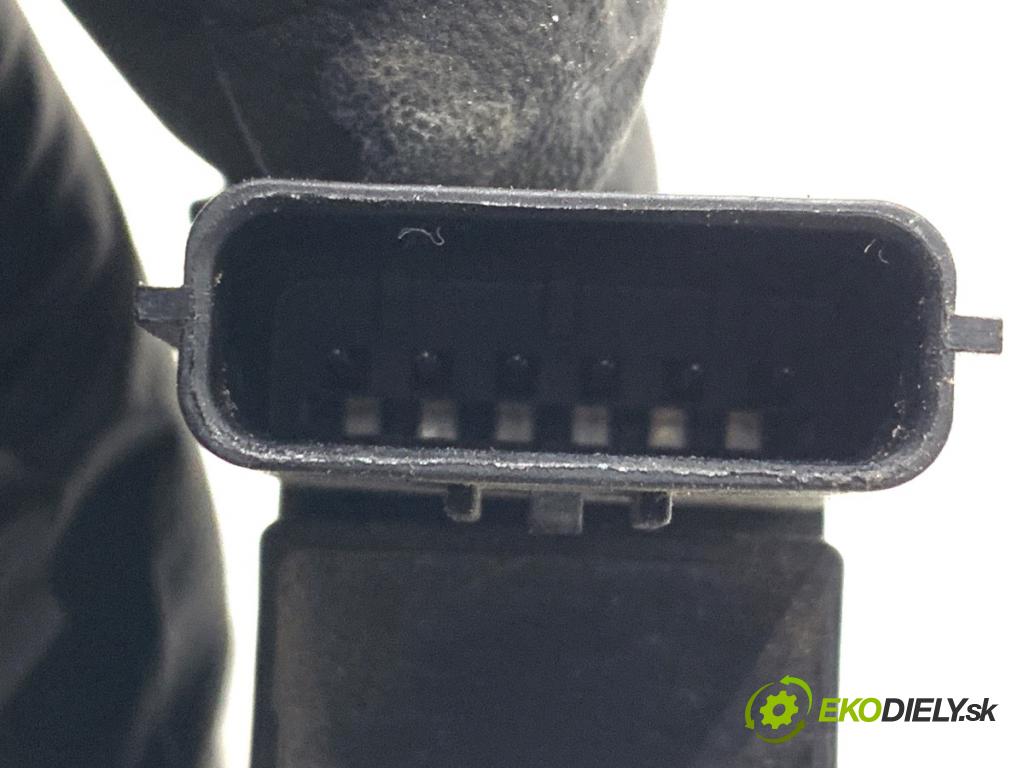 KIA CEED liftback 2020 85 kW 1.6 CRDi 115 1598 snímač PDC 95720-J7000