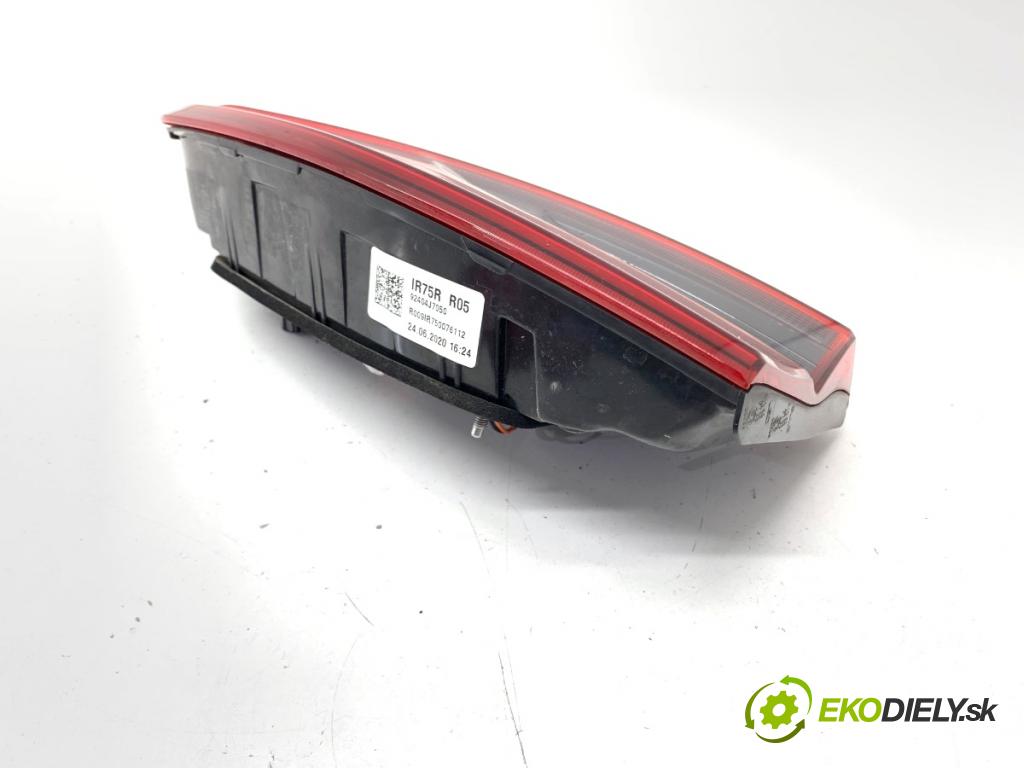 KIA CEED liftback 2020 85 kW 1.6 CRDi 115 1598 světlo zadní část pravá vnitřní  (Klika dveří ostatní)