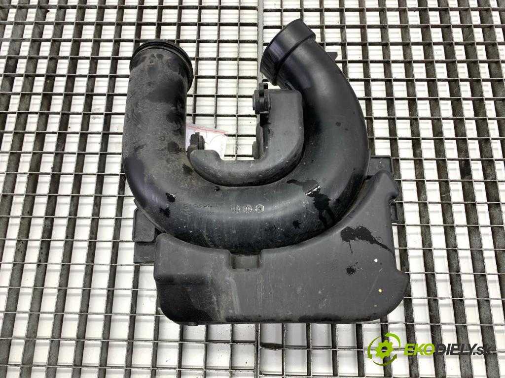 KIA CEED liftback 2020 85 kW 1.6 CRDi 115 1598 rezonátor Rúra vzduchu 28220-J7100