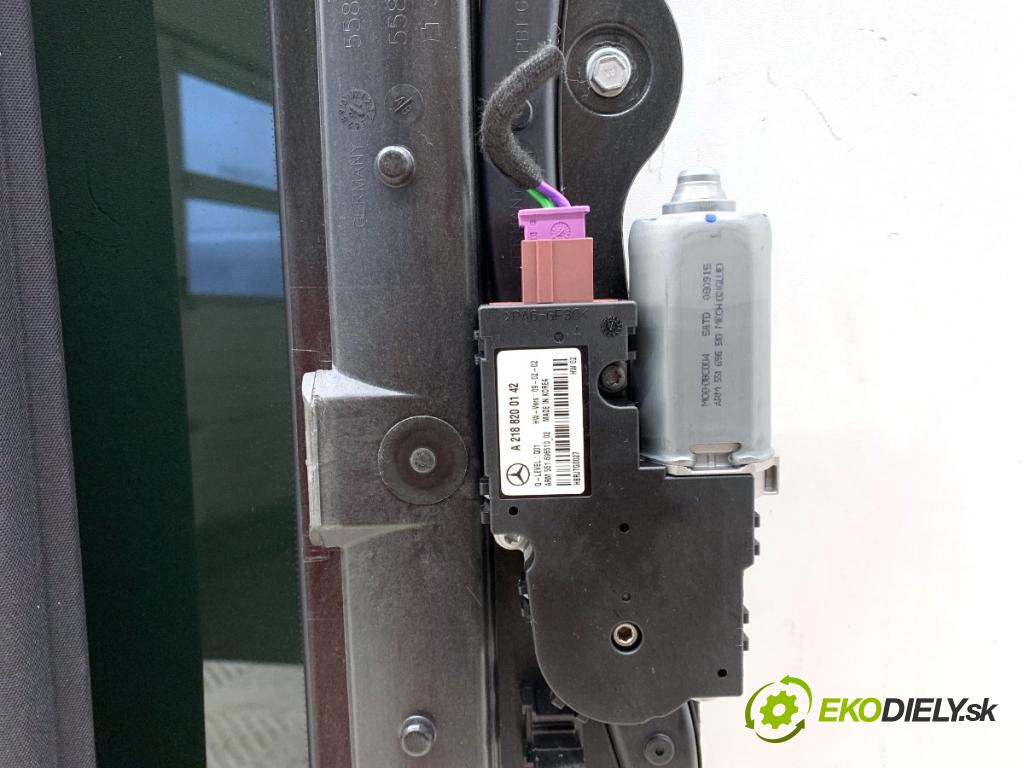 MERCEDES-BENZ W218 Kombi 2016 190 kW CLS 350 d 4-matic (218.994) 2987 střešní okno A2187800629 (Sklo karoserie)