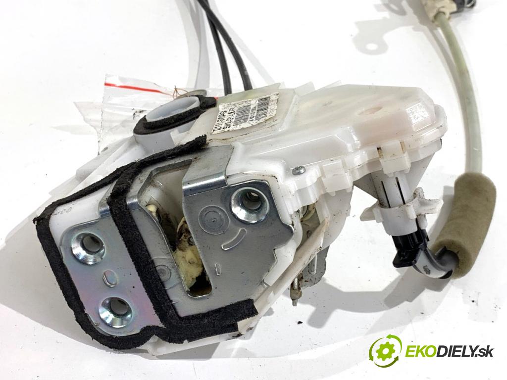 HONDA CR-V III SUV 2009 103 kW 2.2 i-CTDi 4WD (RE6) 2204 zámok dveře levý přední část 72151-SWA-G1