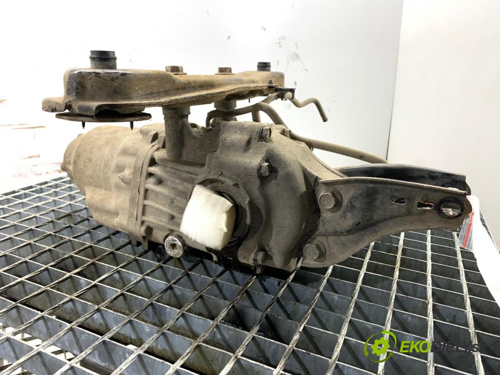 HONDA CR-V III SUV 2009 103 kW 2.2 i-CTDi 4WD (RE6) 2204 Most ,diferenciál zad GR15