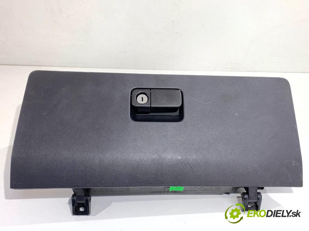 HONDA CR-V III SUV 2009 103 kW 2.2 i-CTDi 4WD (RE6) 2204 přihrádka kastlík spolujezdce 77501-SWA-A0 (Přihrádka (kastlík))