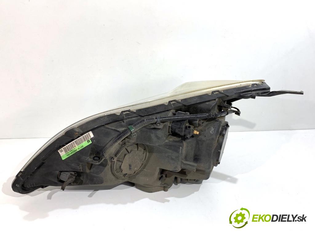 HONDA CR-V III SUV 2009 103 kW 2.2 i-CTDi 4WD (RE6) 2204 světlomet pravý přední část 3100-SWW-G0