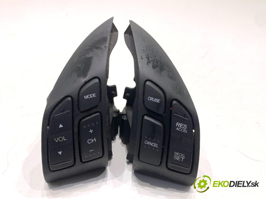 HONDA CR-V III SUV 2009 103 kW 2.2 i-CTDi 4WD (RE6) 2204 SPÍNAČE: volantu 