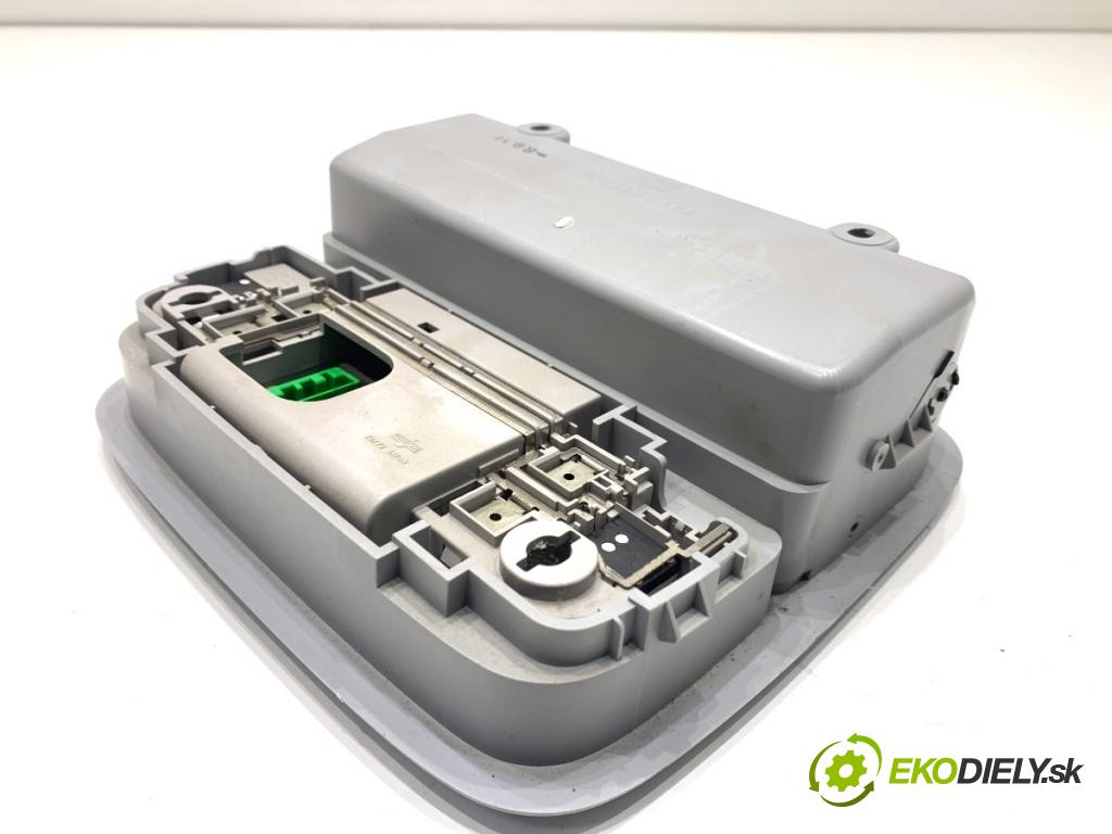 HONDA CR-V III SUV 2009 103 kW 2.2 i-CTDi 4WD (RE6) 2204 světlo stropní