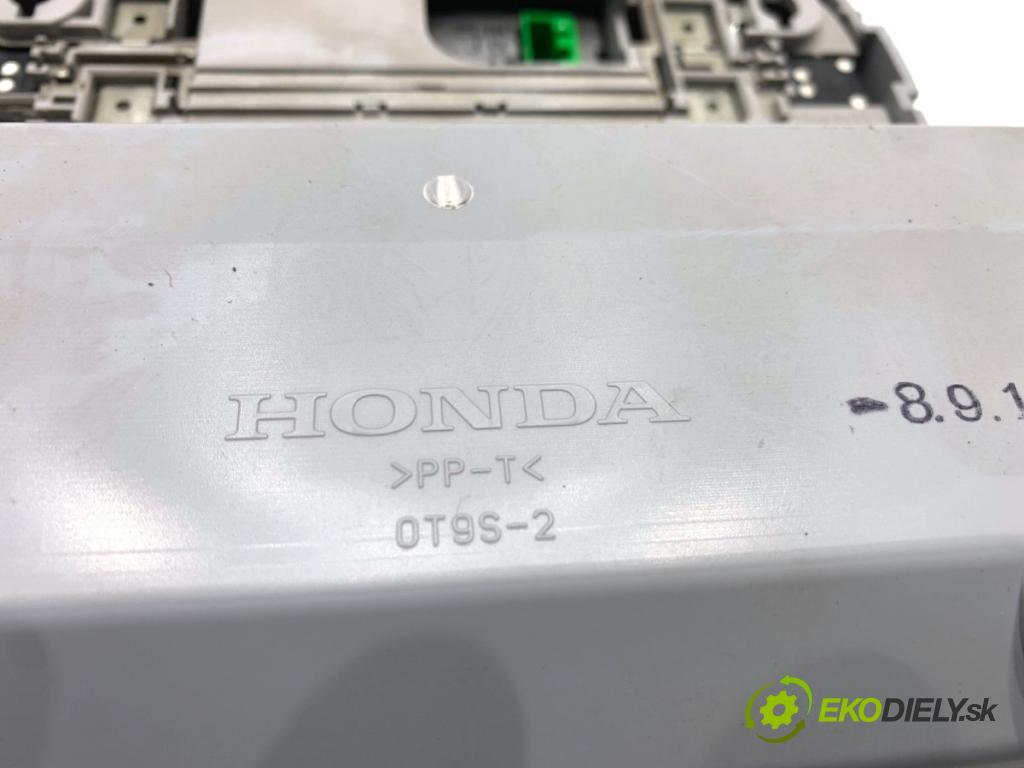 HONDA CR-V III SUV 2009 103 kW 2.2 i-CTDi 4WD (RE6) 2204 světlo stropní